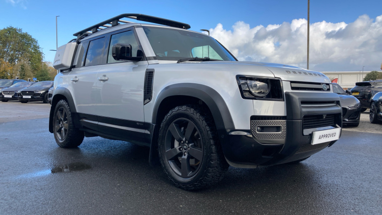 Land Rover Defender 3.0 D300 X-Dynamic HSE 110 5dr Auto Diesel Estate